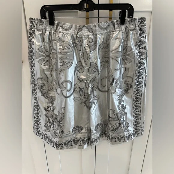 Versace Baroque Silver Silk Shorts - Picture 10 of 11